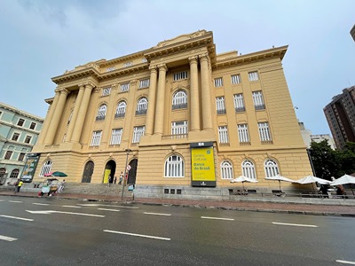 Visão de fora do local