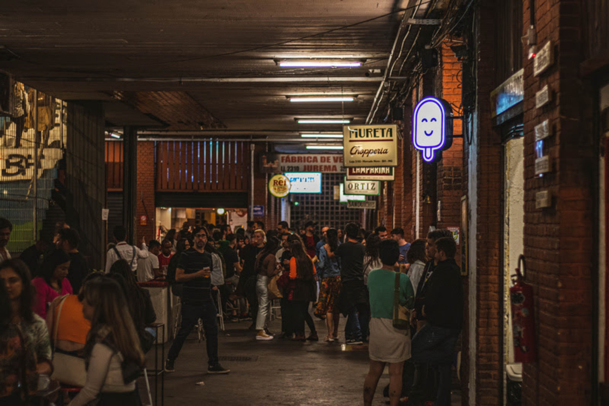 movimentação no mercado novo